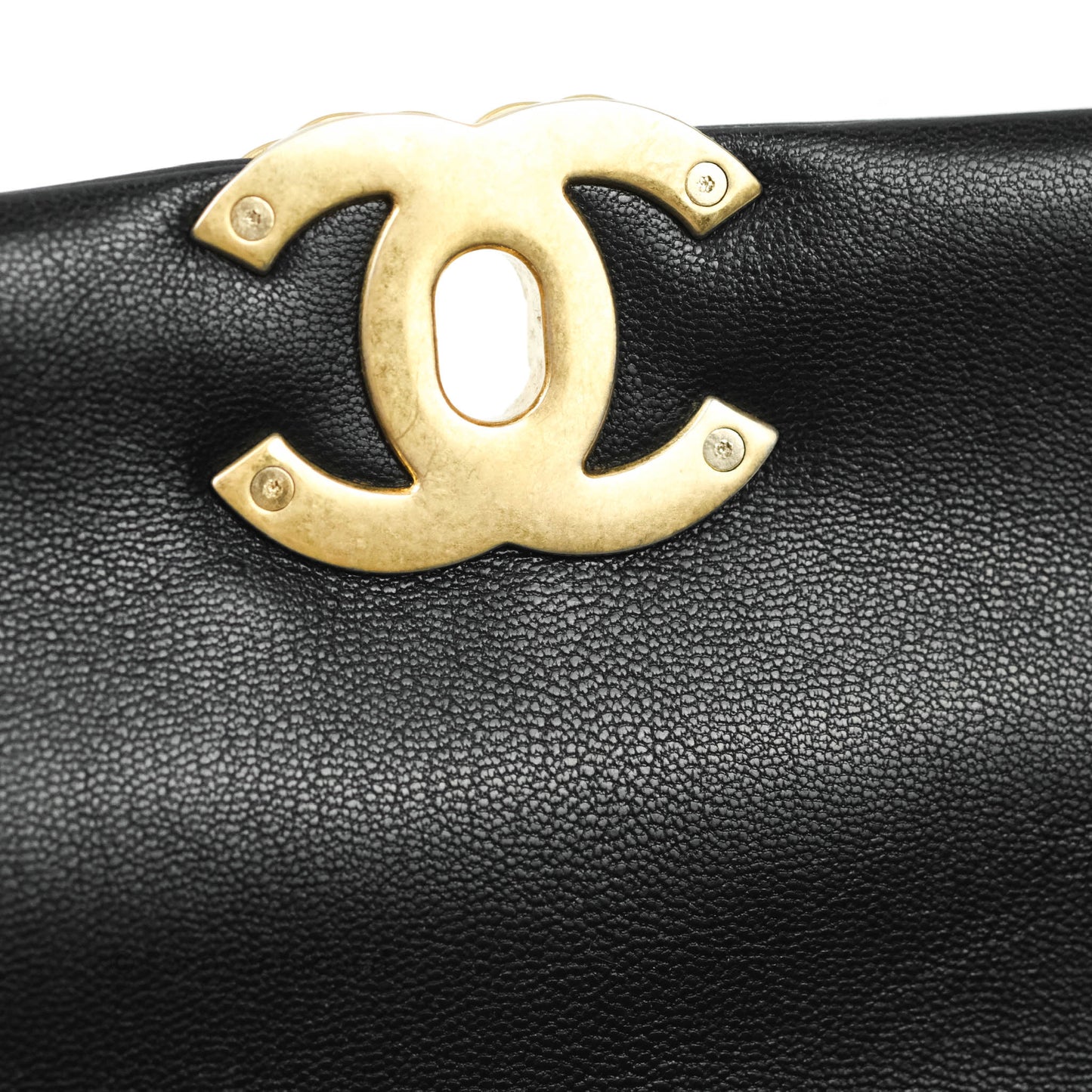 Chanel 19 Medium Black Mixed Hardware