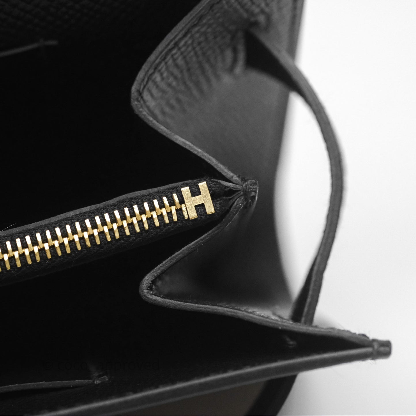 Hermès Kelly To Go Wallet Noir 89 Black Epsom Gold Hardware