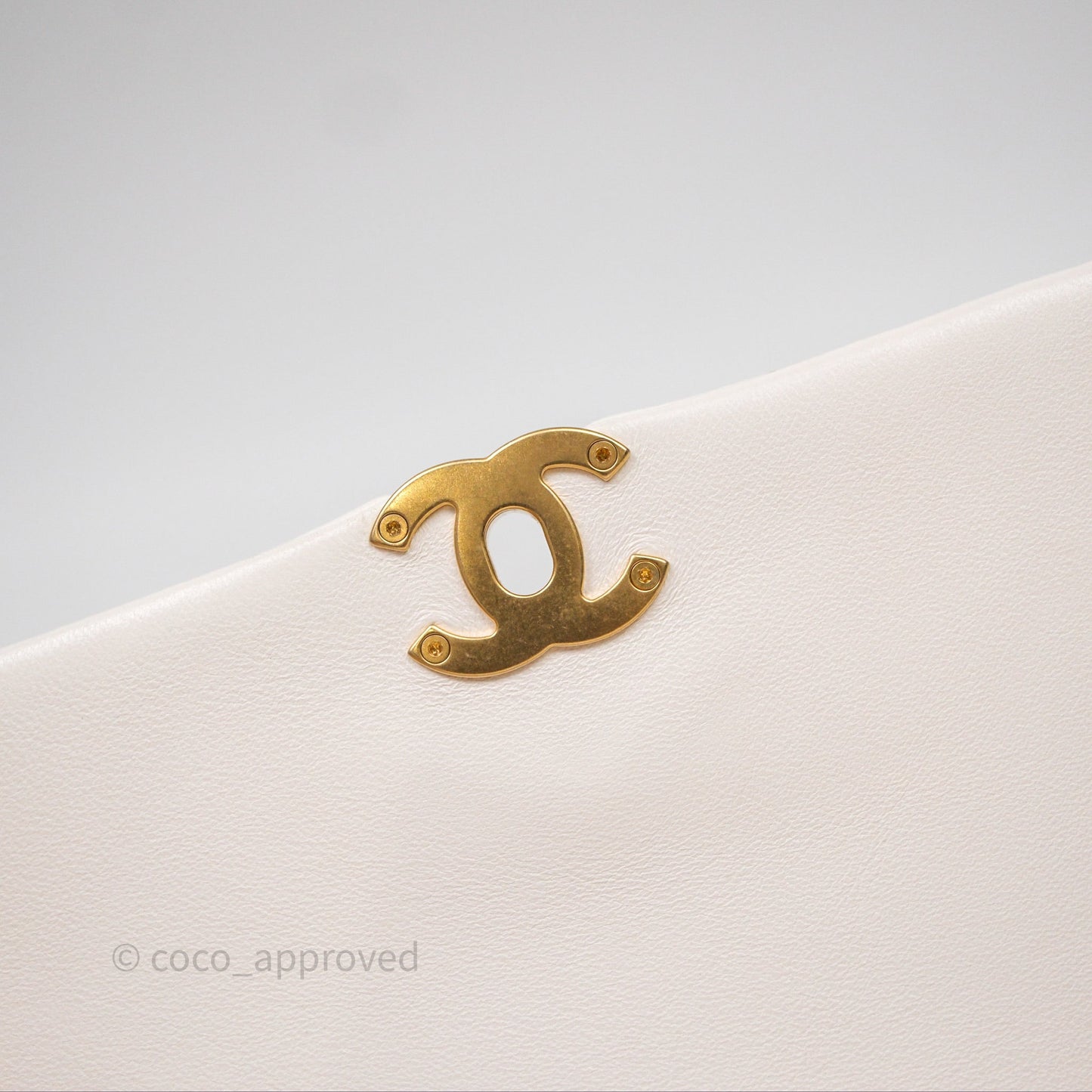 Chanel Flap Bag with Pearl Chain Ivory White Aged Gold Hardware 25P
