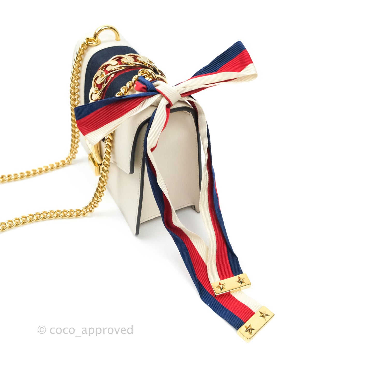 Gucci Sylvie Mini White Calfskin Bag⁣ ⁣⁣⁣⁣⁣⁣⁣⁣⁣⁣⁣⁣⁣⁣⁣⁣