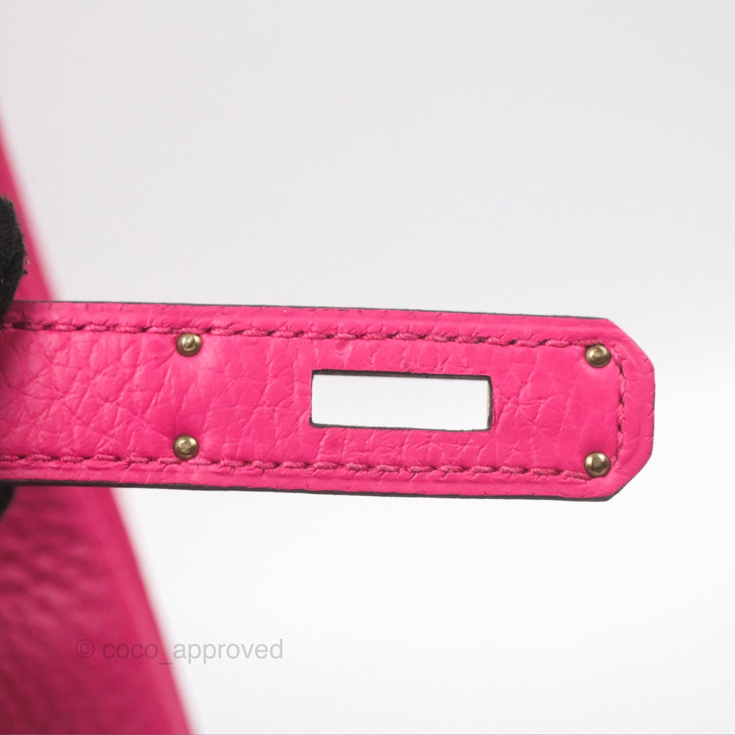 Hermès Retourne Kelly 28 Rose Shocking Clemence Palladium Hardware