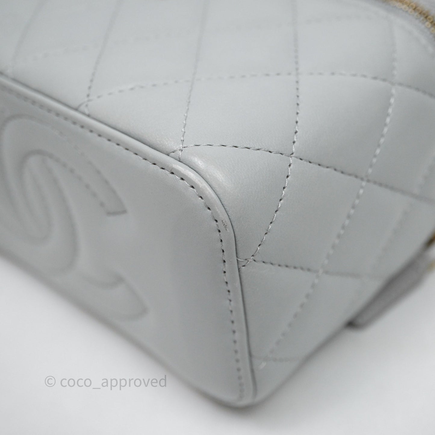 Chanel Coco Chain Vanity Blue Lambskin Gold Hardware