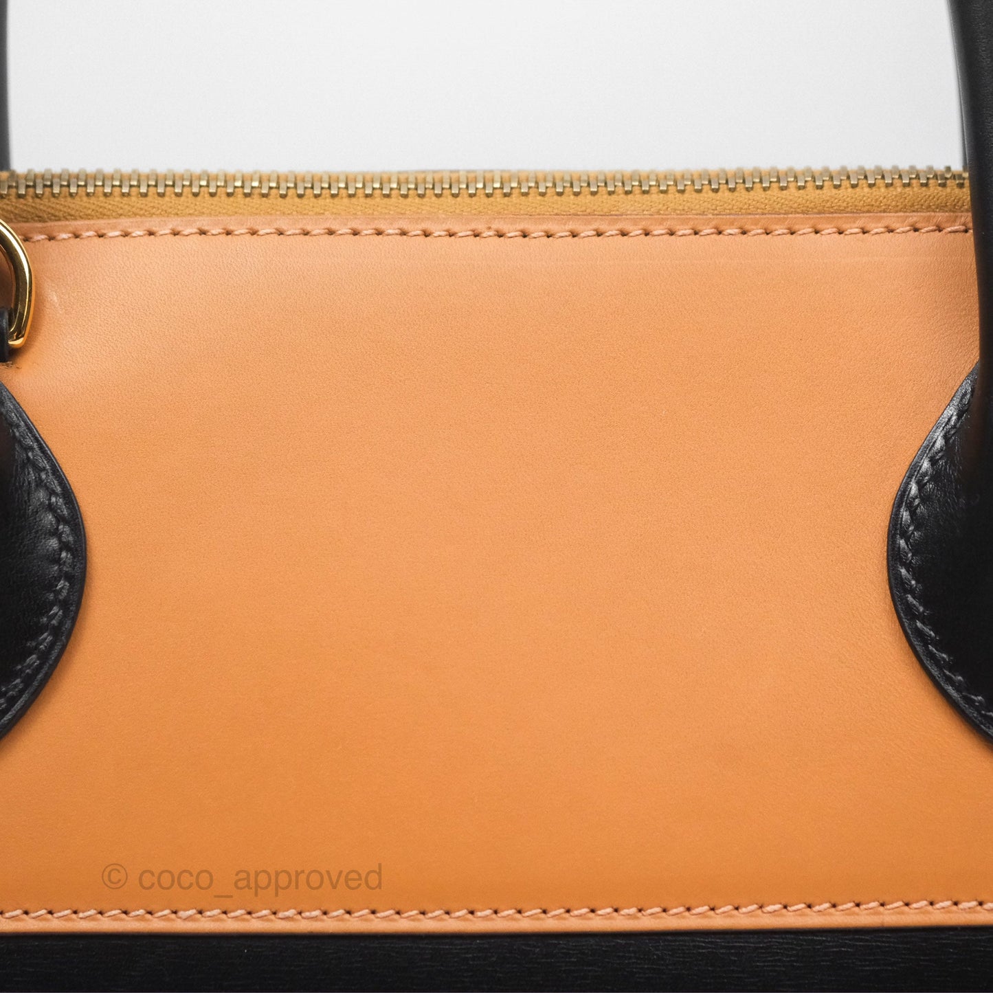 Hermès Bolide 31 Noir 89 / Natural Box Leather Gold Hardware