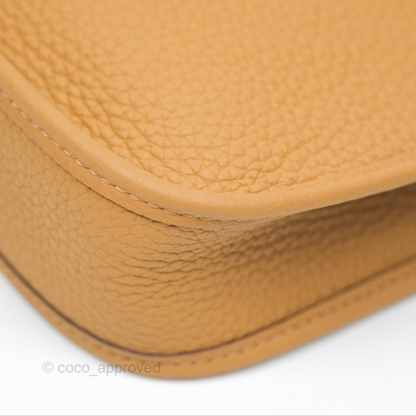 Hermès Mini Evelyne 16 Biscuit 48 Taurillon Clemence Gold Hardware