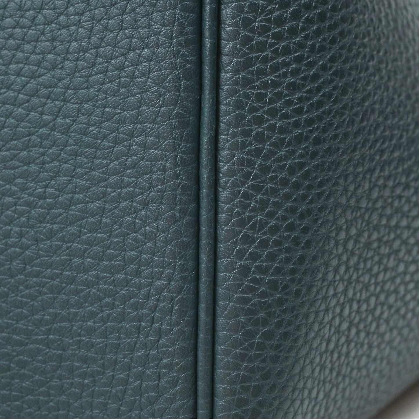 Hermès Picotin Lock 22 Vert Cypress 6O Clemence Palladium Hardware