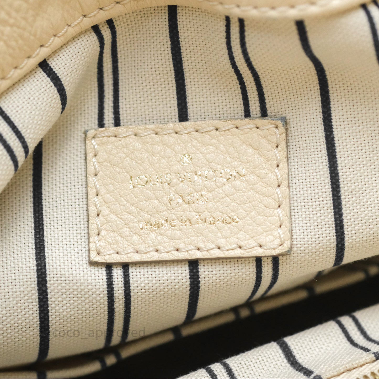 Louis Vuitton Artsy Monogram Empreinte MM Ivory