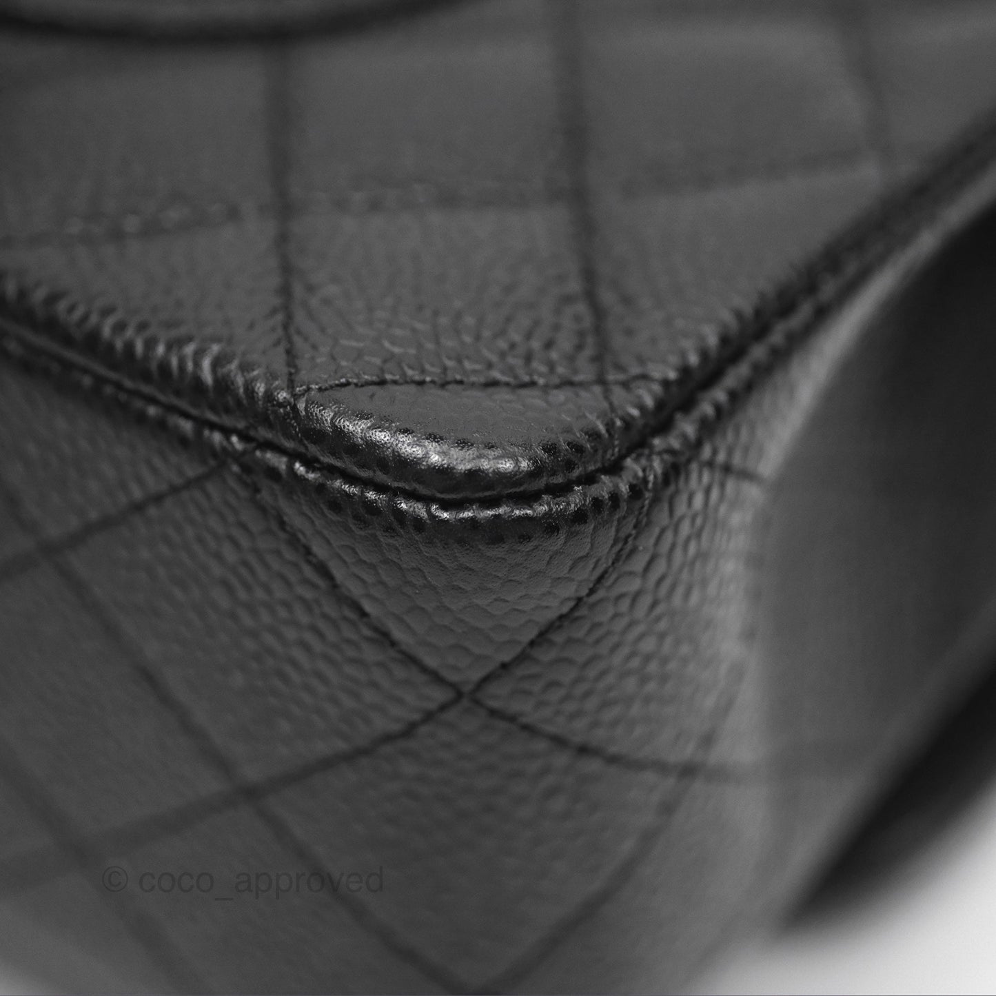 Chanel Classic M/L Medium Flap Quilted Black Caviar Gold Hardware