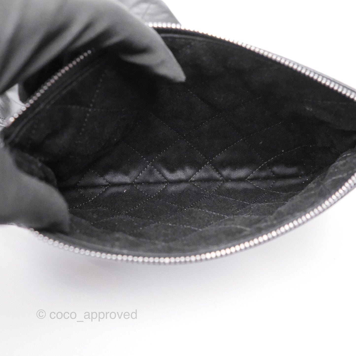 Chanel 22 Small Quilted So Black Shiny Crumpled Calfskin