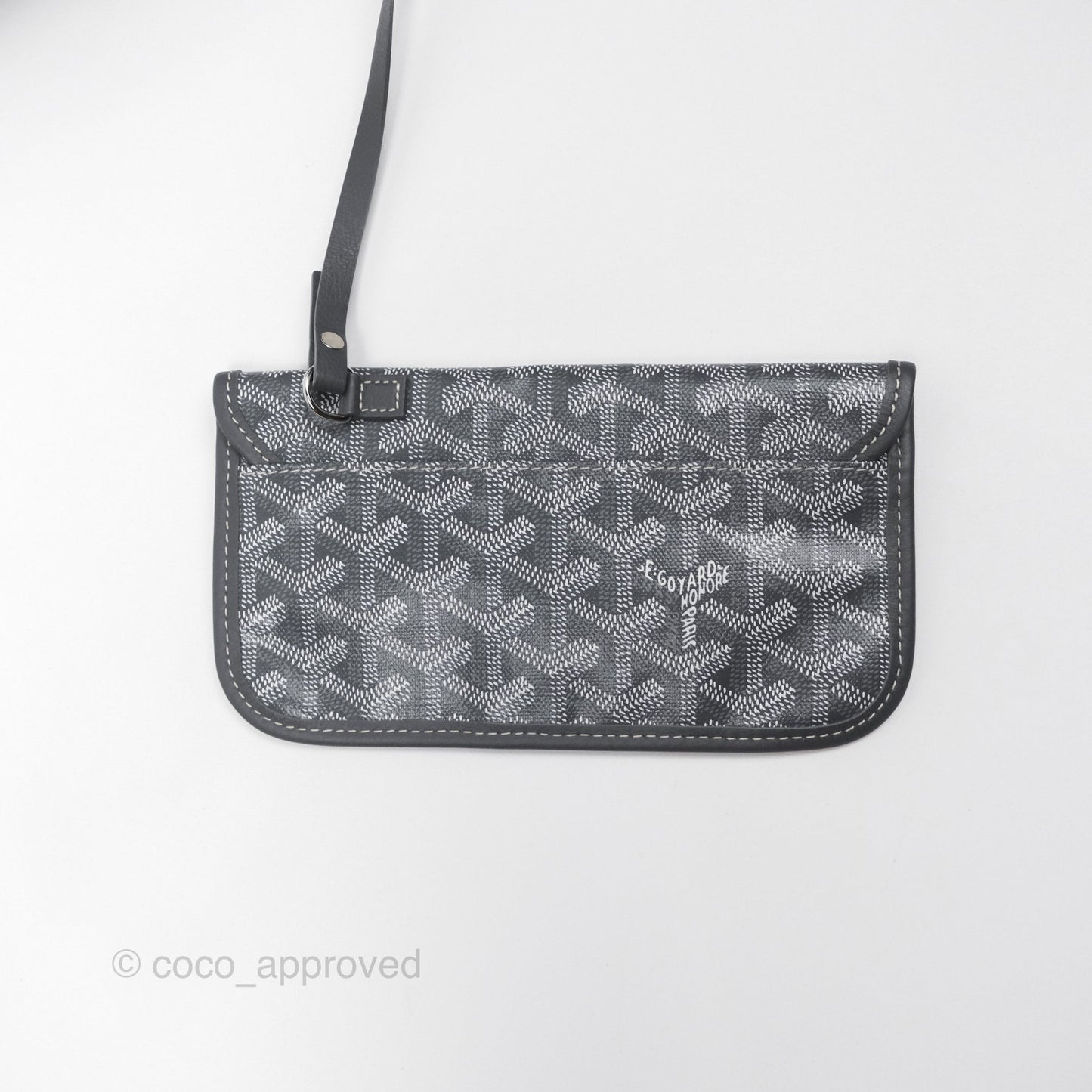Goyard St Louis Tote PM ⁣⁣⁣⁣⁣⁣⁣⁣⁣⁣⁣⁣⁣⁣⁣⁣⁣⁣⁣⁣Grey Canvas