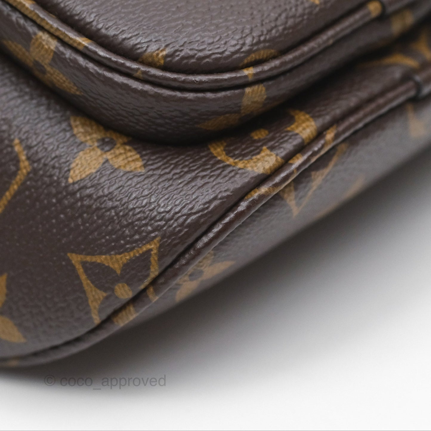 Louis Vitton Mini Bumbag in Monogram Canvas