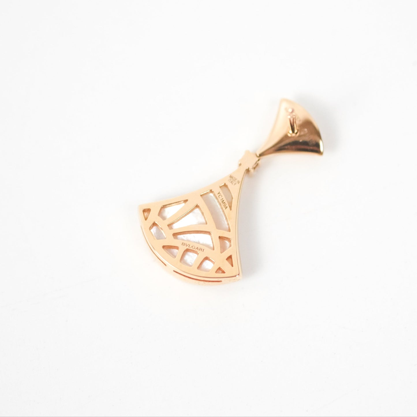 Bvlgari Divas' Dream 18K Rose Gold Mother of Pearl Diamond Earrings