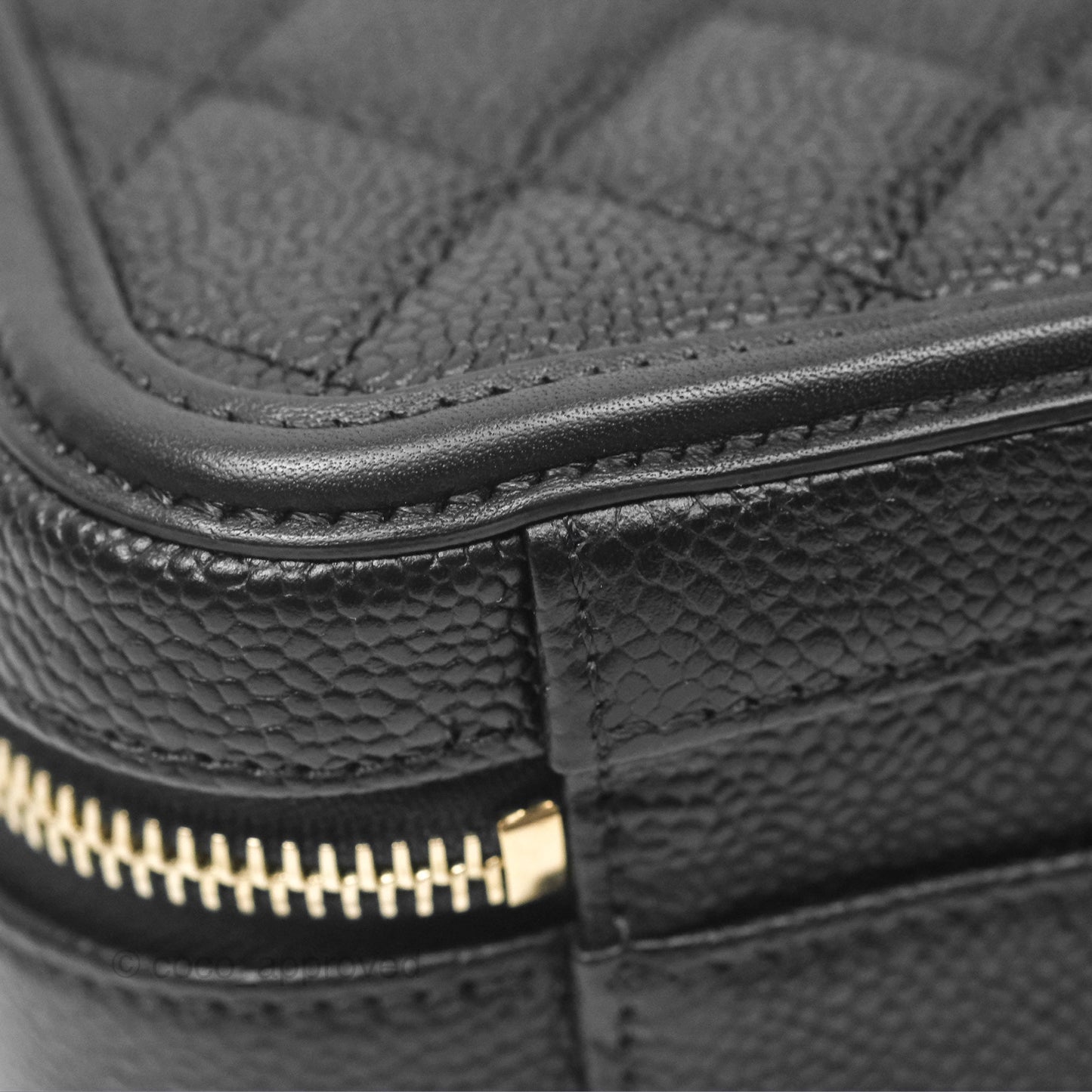 Chanel Quilted Medium CC Filigree Vanity Case Black Caviar Aged Gold Hardware