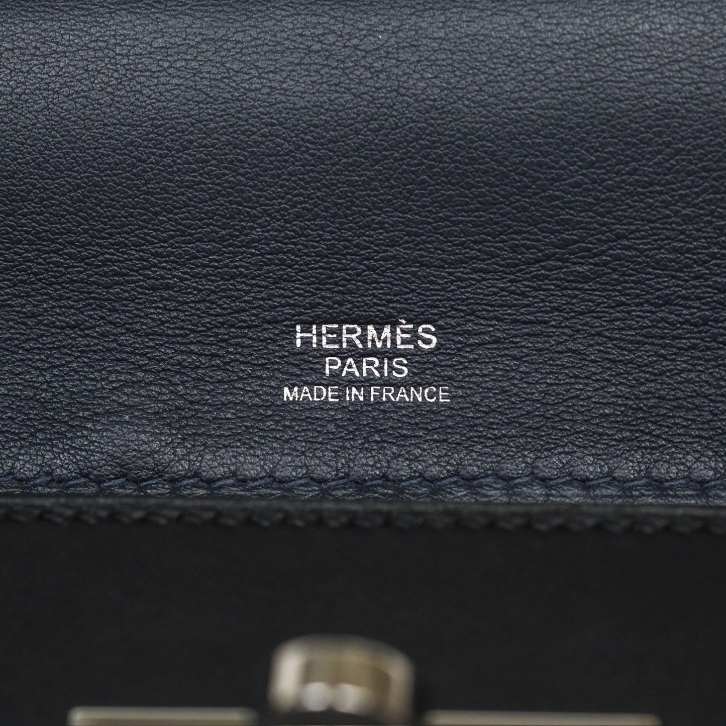 Hermès 24/24 29 Bleu Nuit 2Z / Noir Black 89 Togo/Swift Palladium Hardware