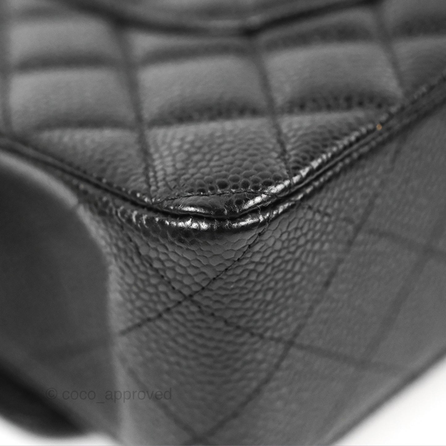 Chanel Classic M/L Medium Flap Quilted Black Caviar Gold Hardware