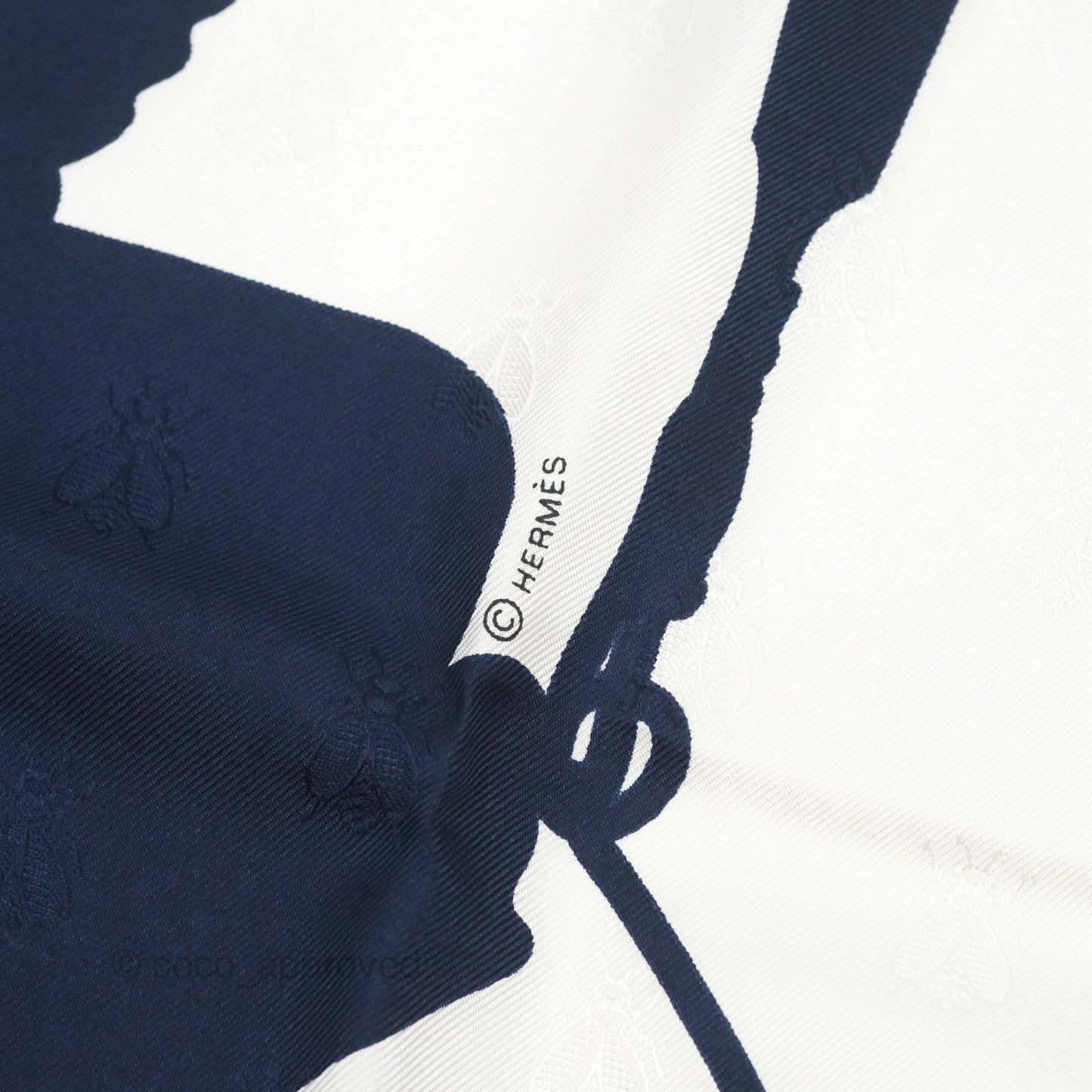 Hermes Silk Harnais De Cour Tattoo Scarf 90 Marine/ Blanc