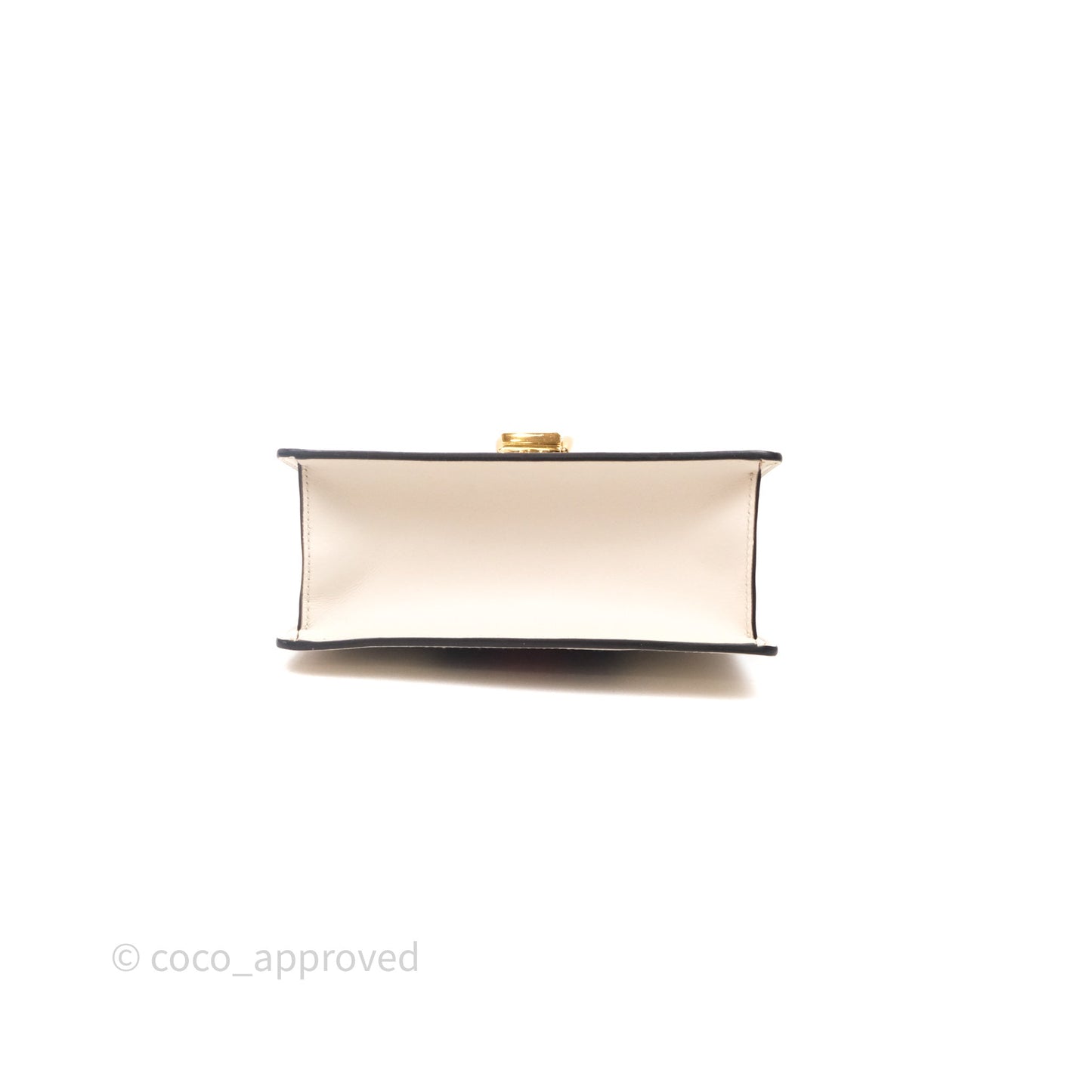Gucci Mini Sylvie Top Handle White Calfskin Shoulder Bag⁣ ⁣⁣⁣⁣⁣⁣⁣⁣⁣⁣⁣⁣⁣⁣⁣⁣With Strap