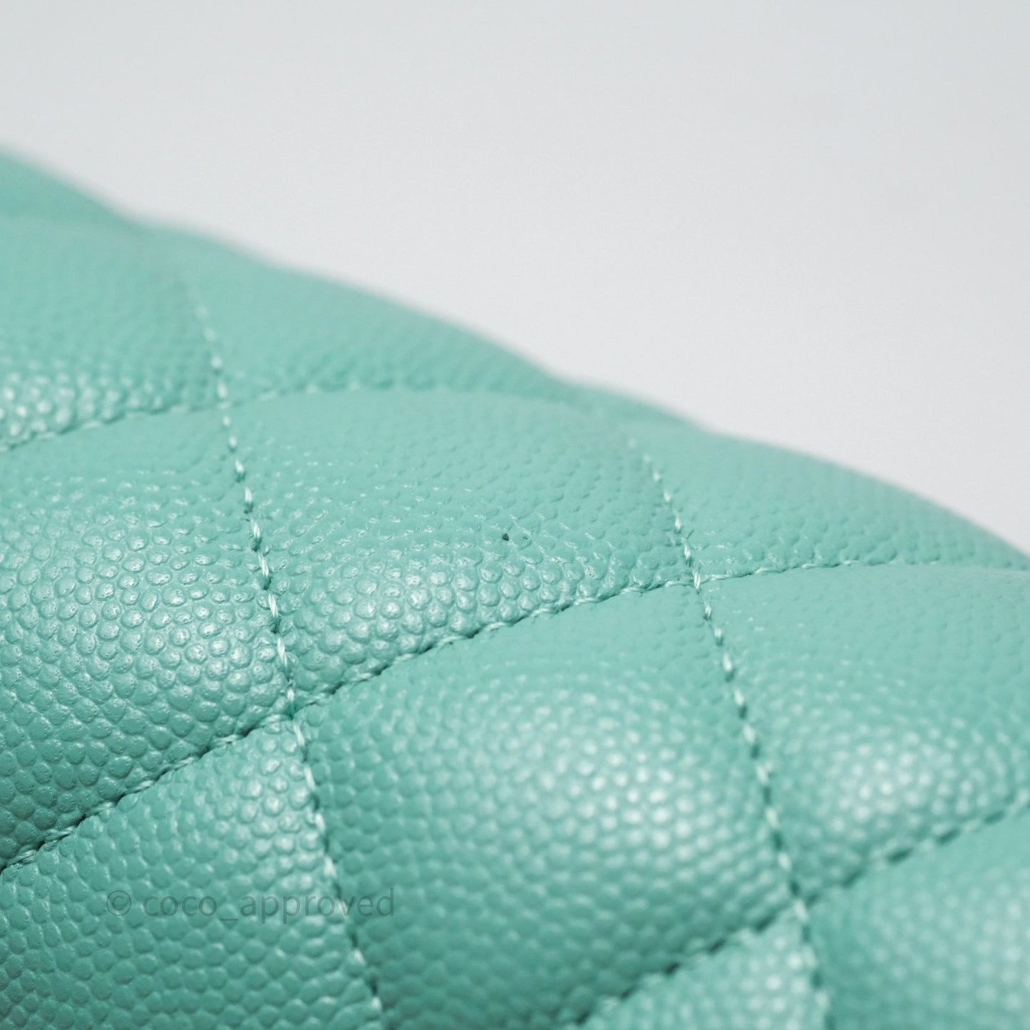 Chanel Classic M/L Medium Flap Quilted Tiffany Green Caviar Gold Hardware