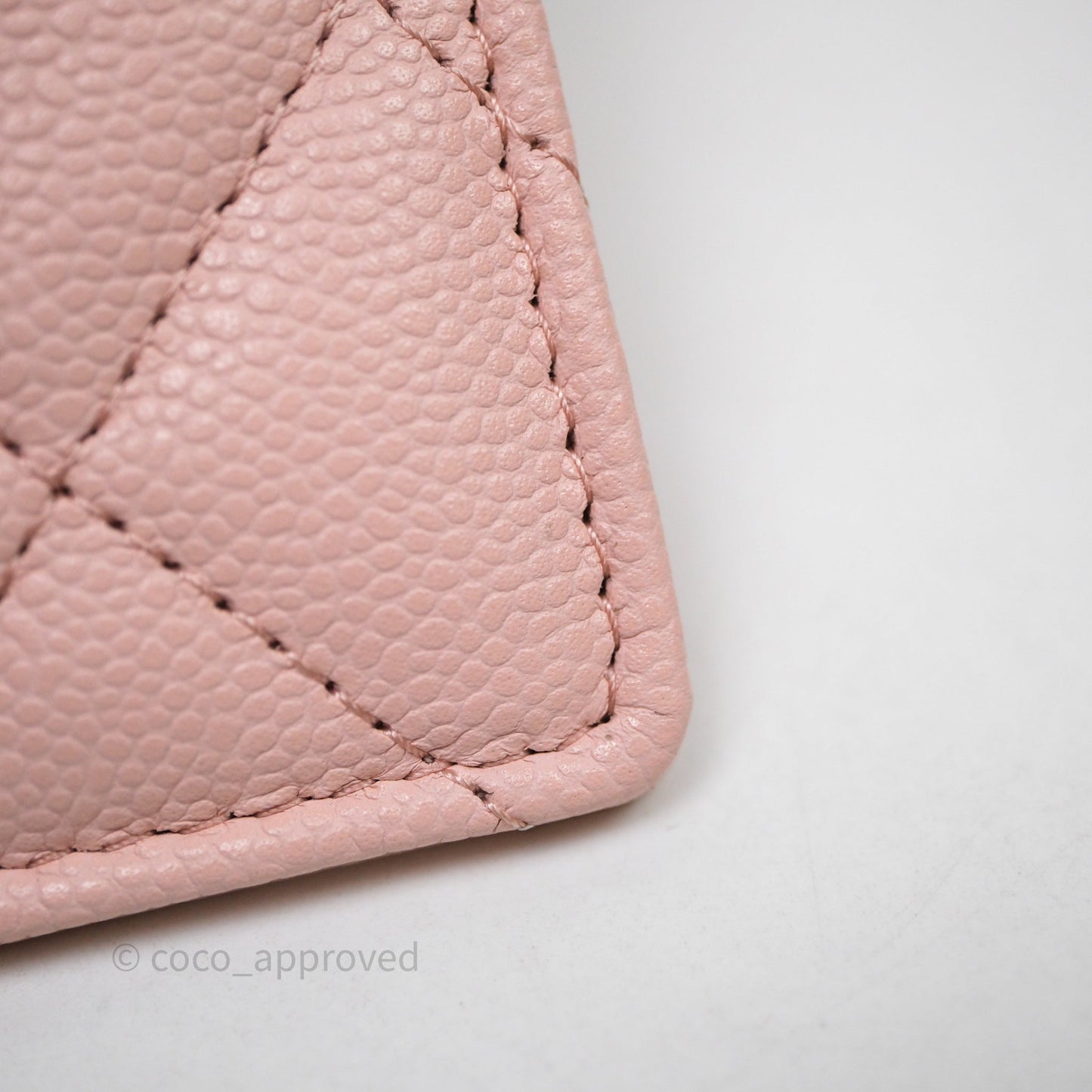 Chanel Quilted Card Holder Caviar Pink Gold Hardware
