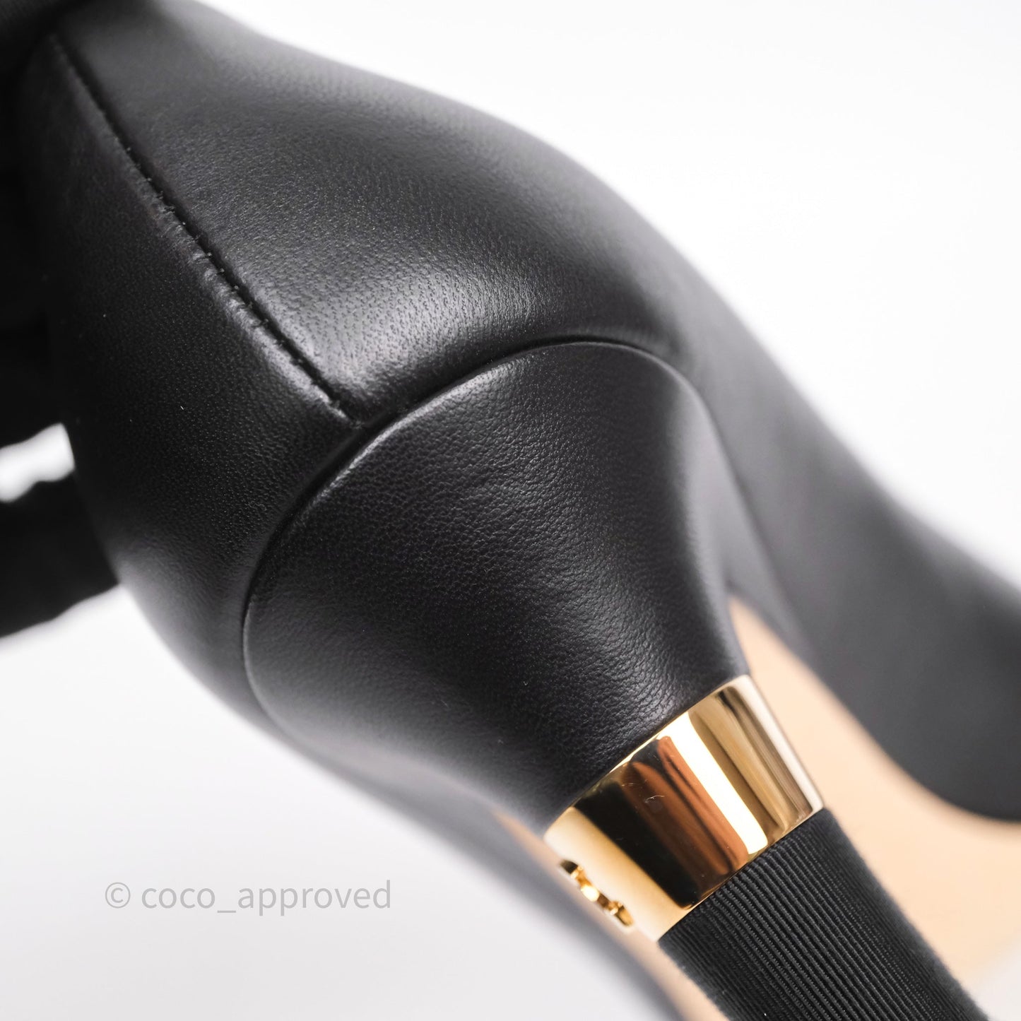 Chanel CC Cap Toe Pumps Heels Black Lambskin Size 38
