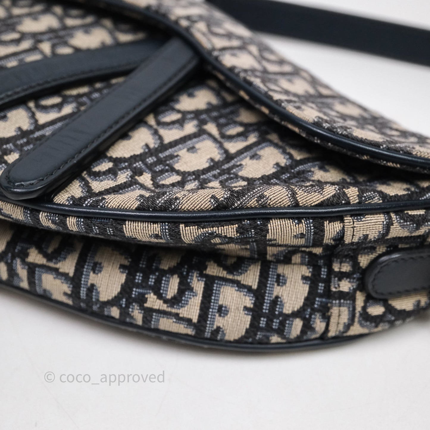 Christian Dior Saddle Bag Navy Dior Oblique Embroidery Gold Hardware