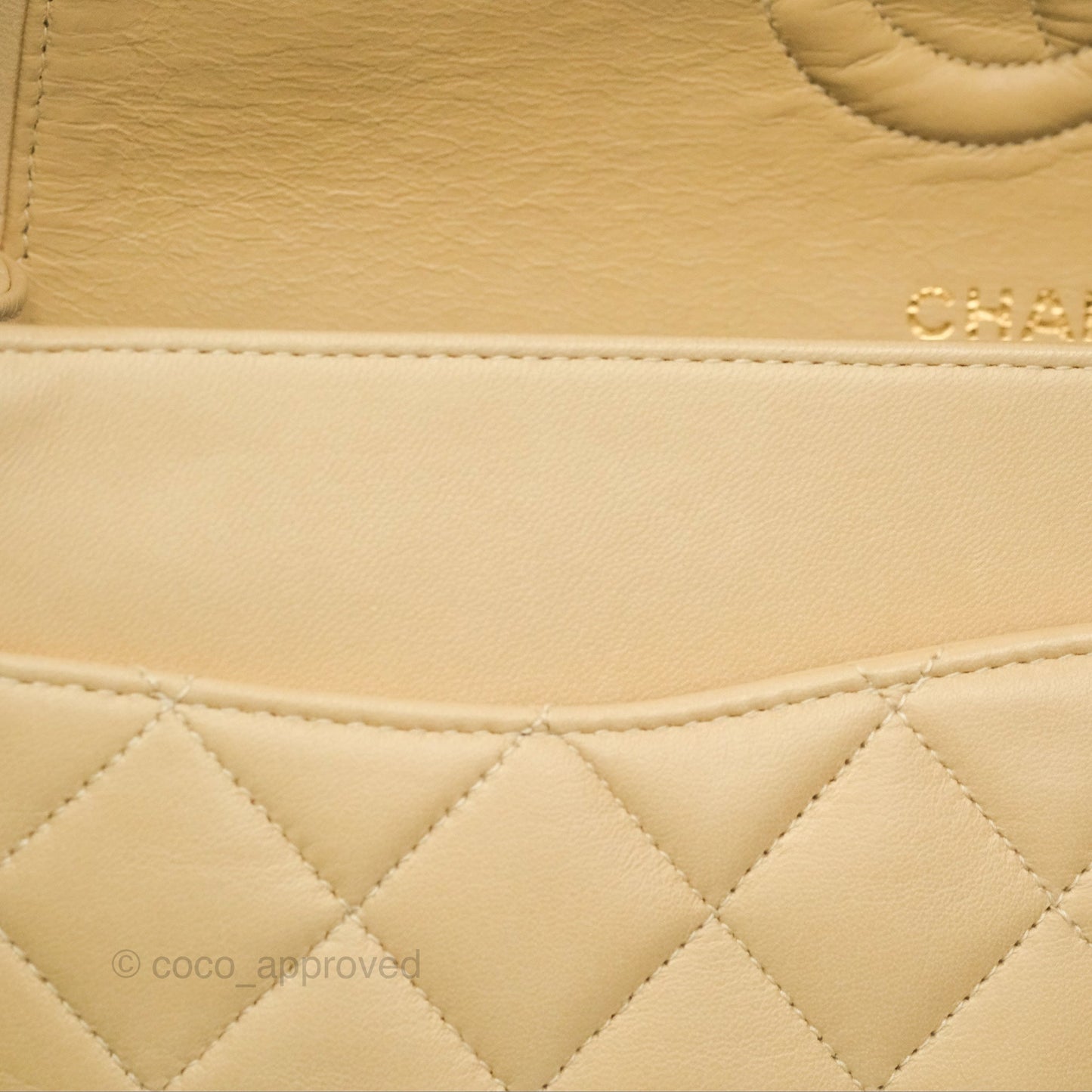 Chanel Vintage Medium Classic Flap Beige Lambskin 24K Gold Hardware