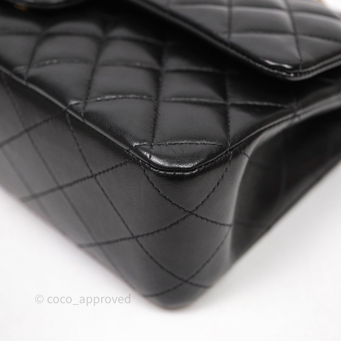 Chanel Classic M/L Medium Flap Quilted Black Lambskin Gold Hardware