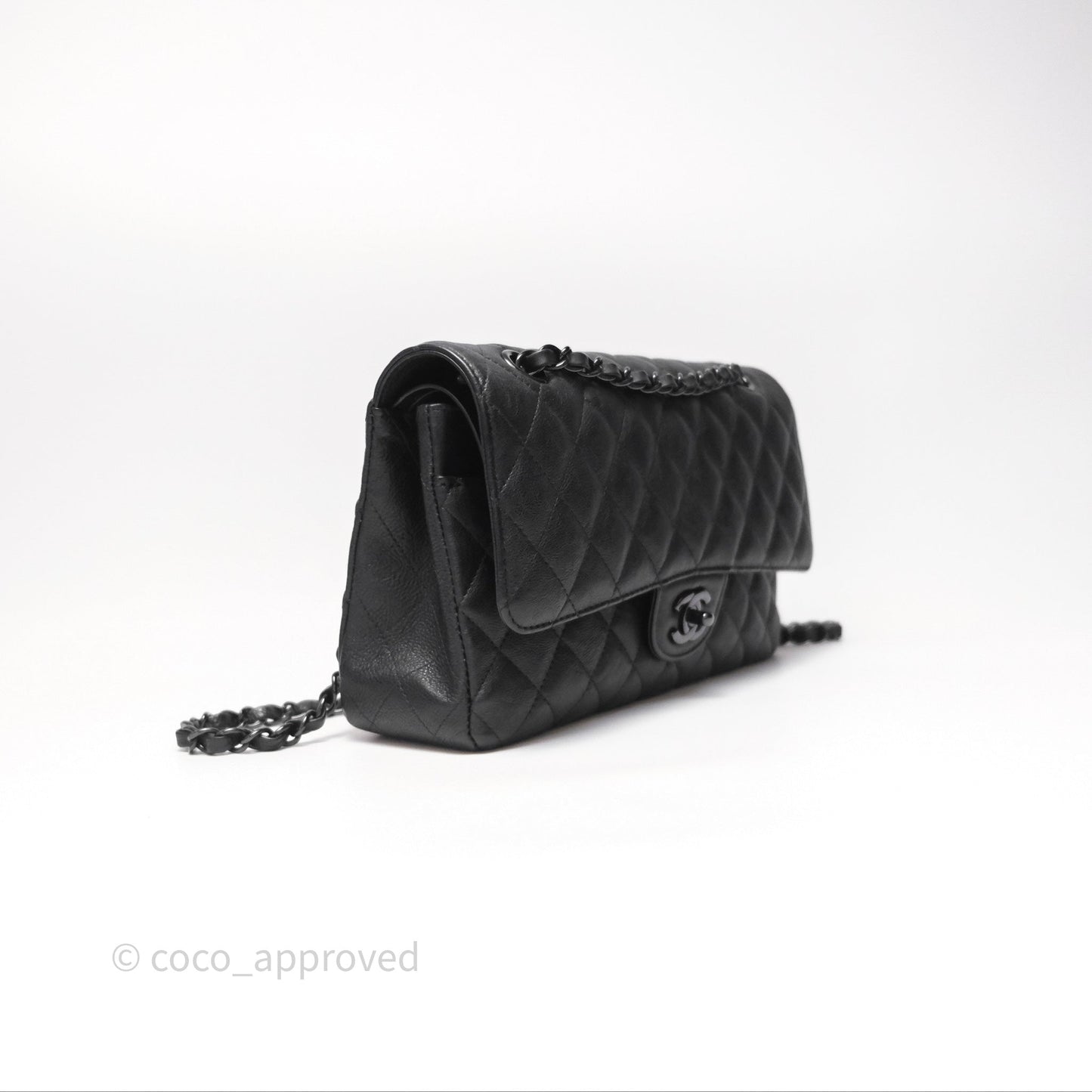 Chanel Classic Quilted M/L Medium Double Flap So Black Calfskin