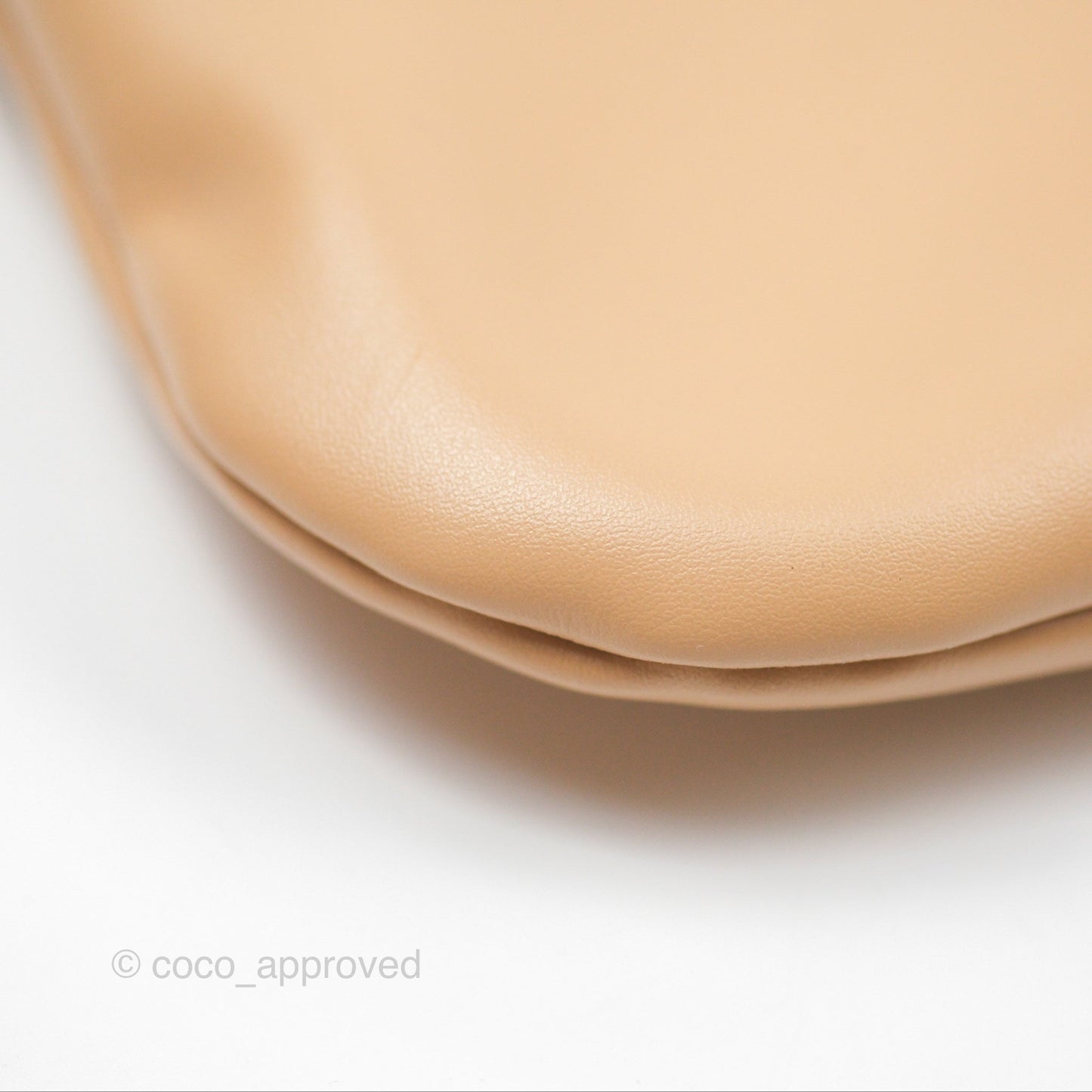 Miu Miu Ivy Leather Bag Beige