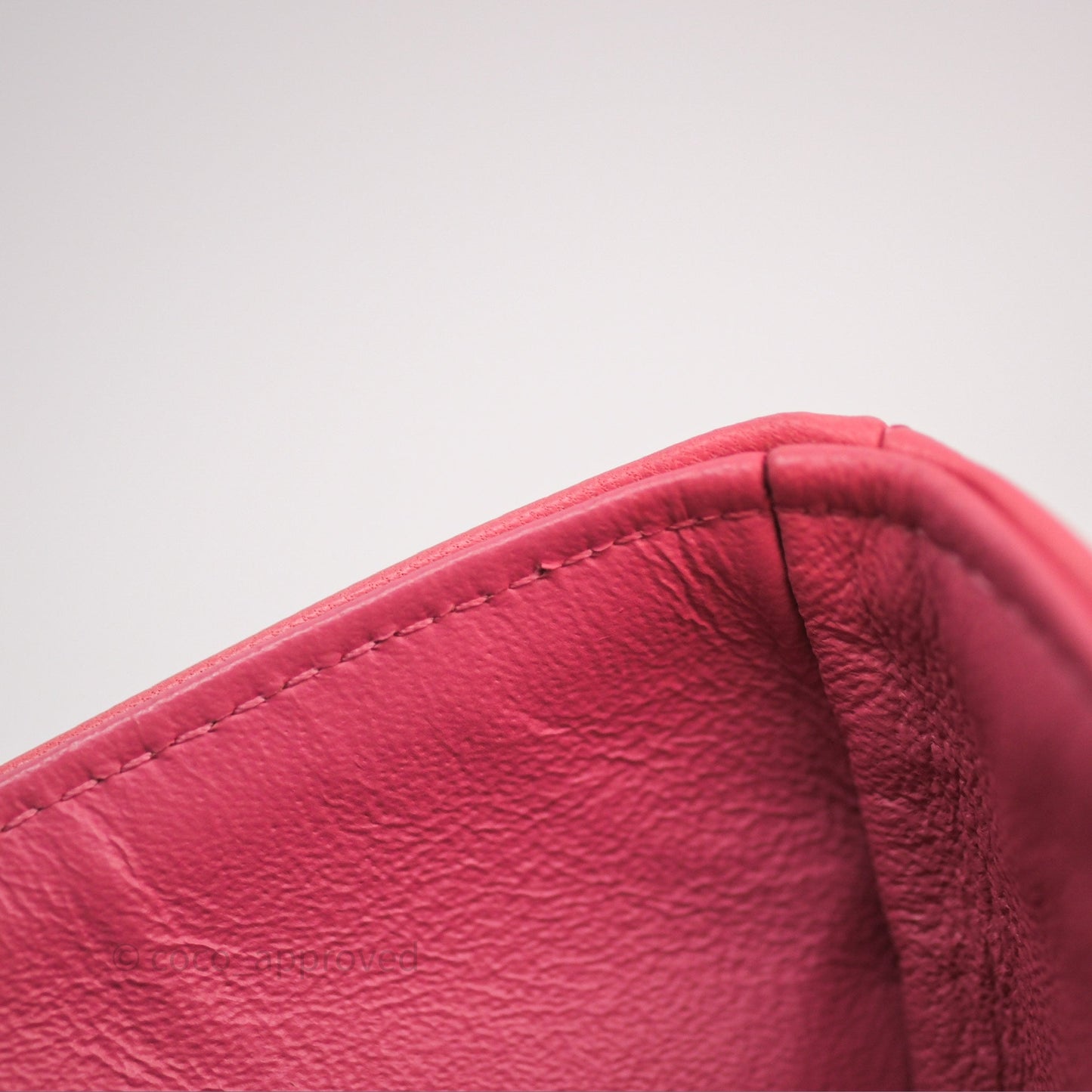 Chanel M/L Medium Flap Bag Valentine Limited Edition Pink Lambskin Gold Hardware