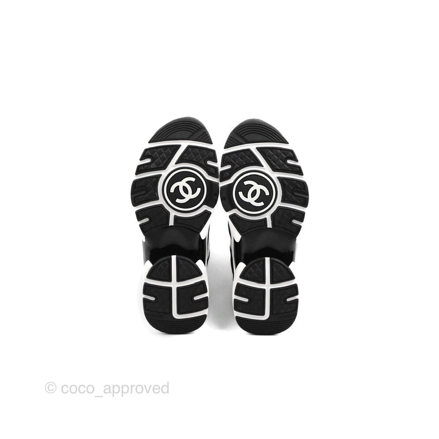 Chanel Low Top Trainer CC White Black Sneakers Size 35