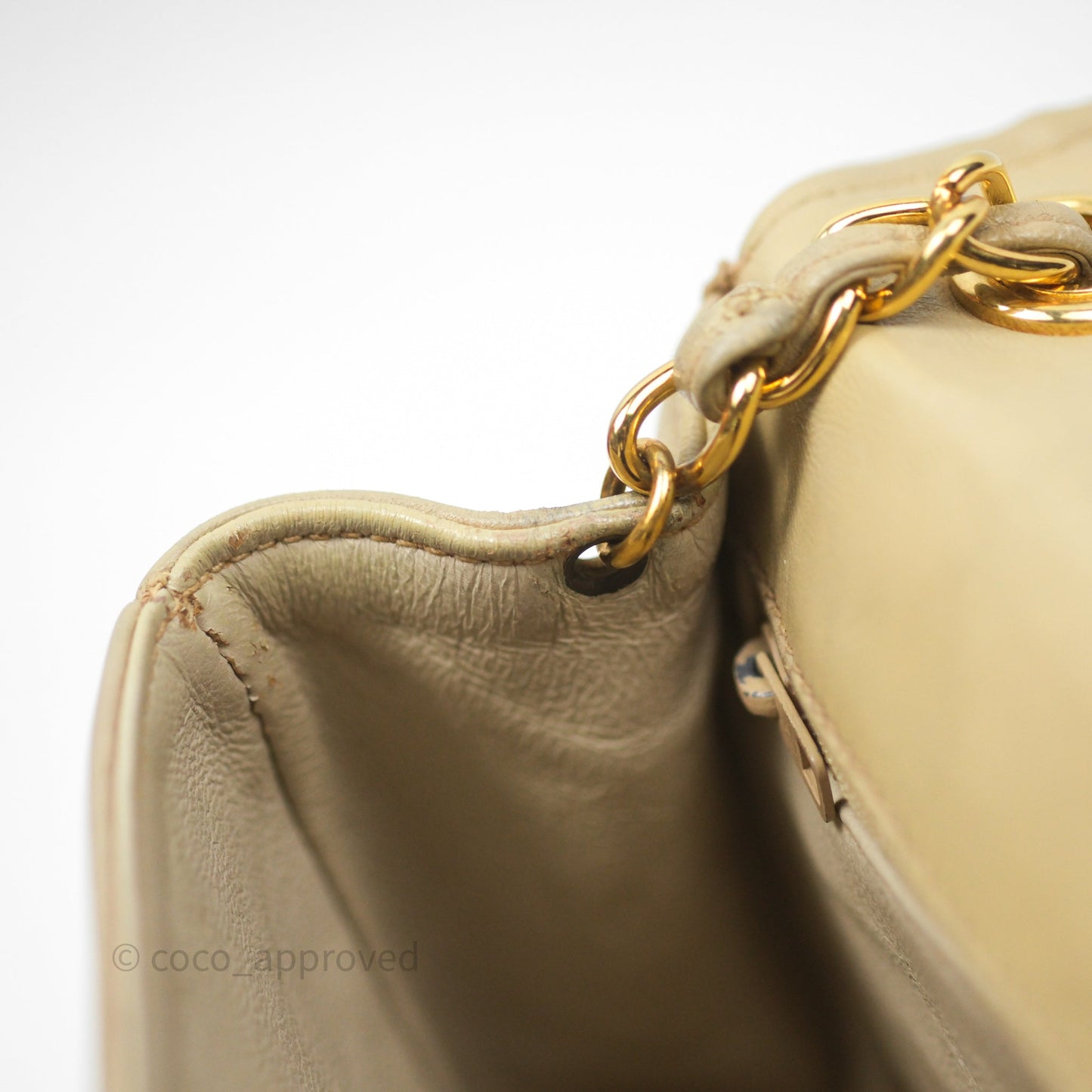 Chanel Vintage CC Flap Bag Beige Lambskin Gold Hardware
