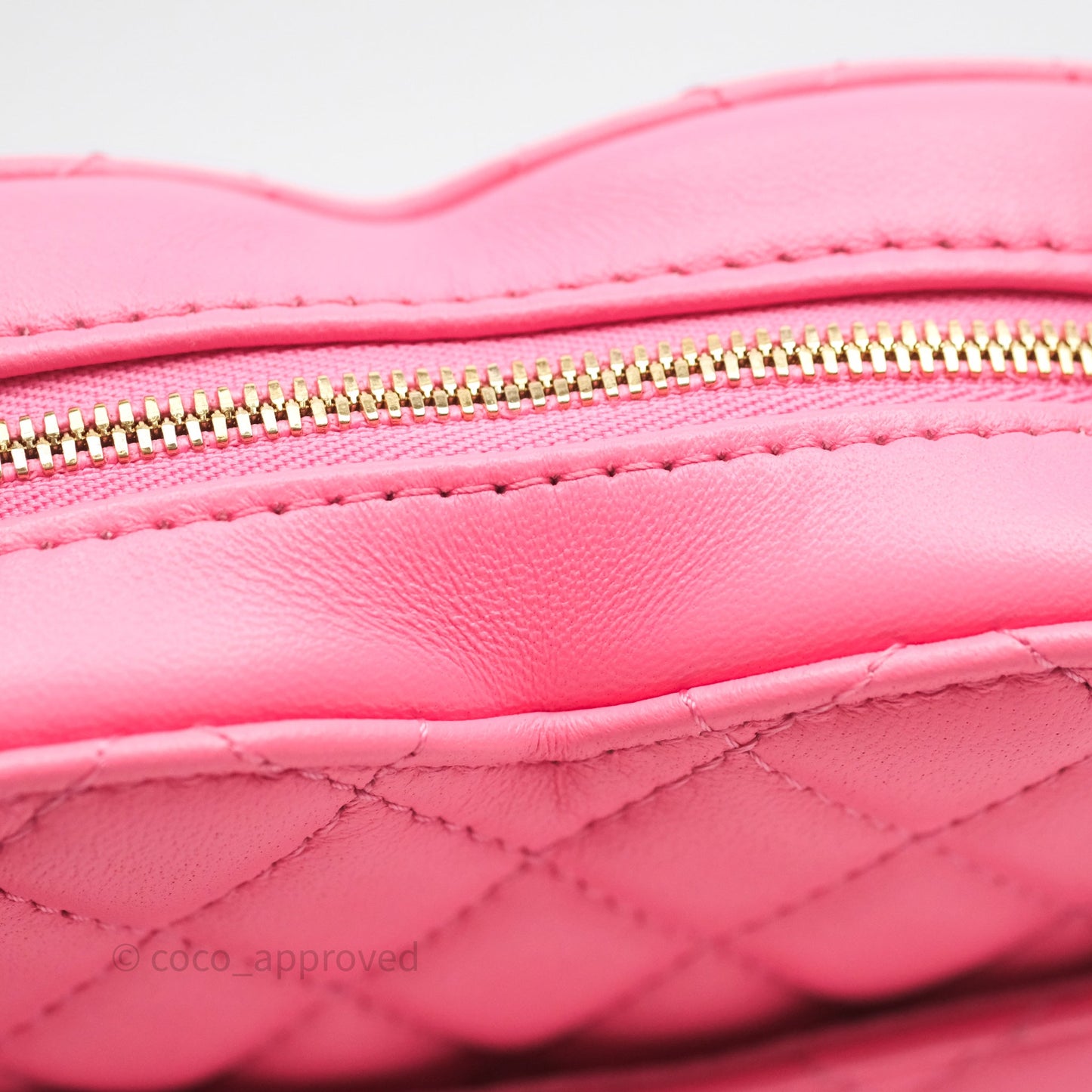 Chanel Large Heart Bag Pink Lambskin Gold Hardware 22S