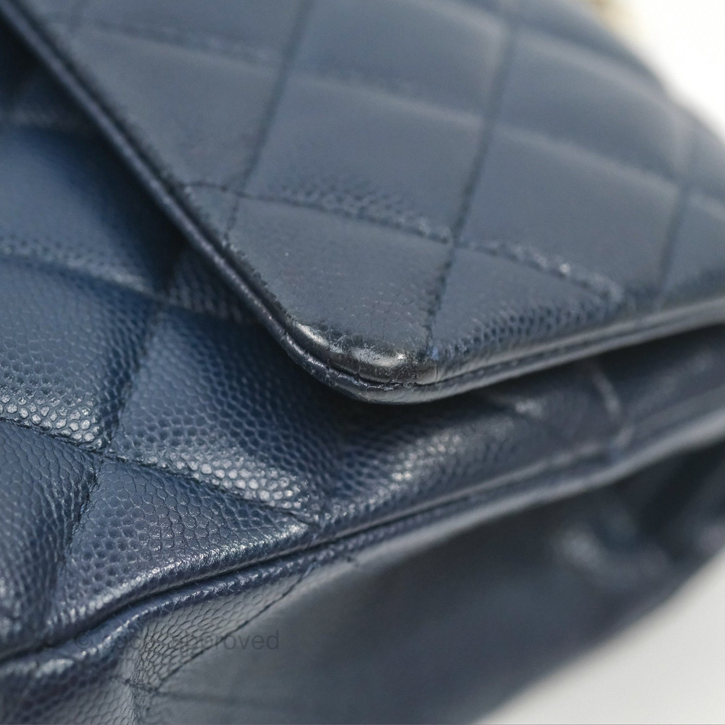 Chanel M/L Medium Classic Flap Quilted Navy Caviar Gold Hardware