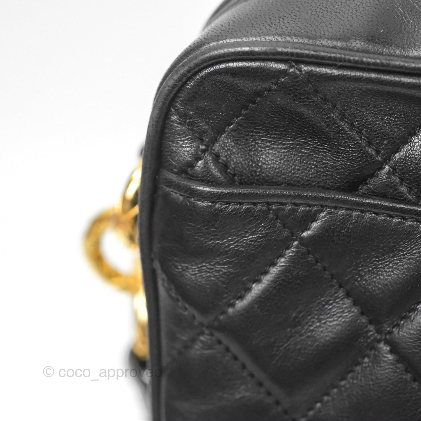 Chanel Vintage Quilted Shoulder Bag Black Lambskin Gold Hardware