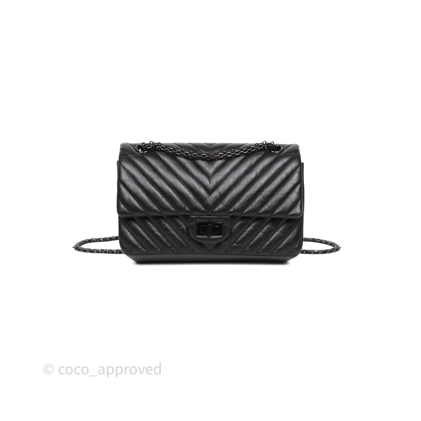 Chanel Reissue 225 Chevron Aged Calfskin So Black