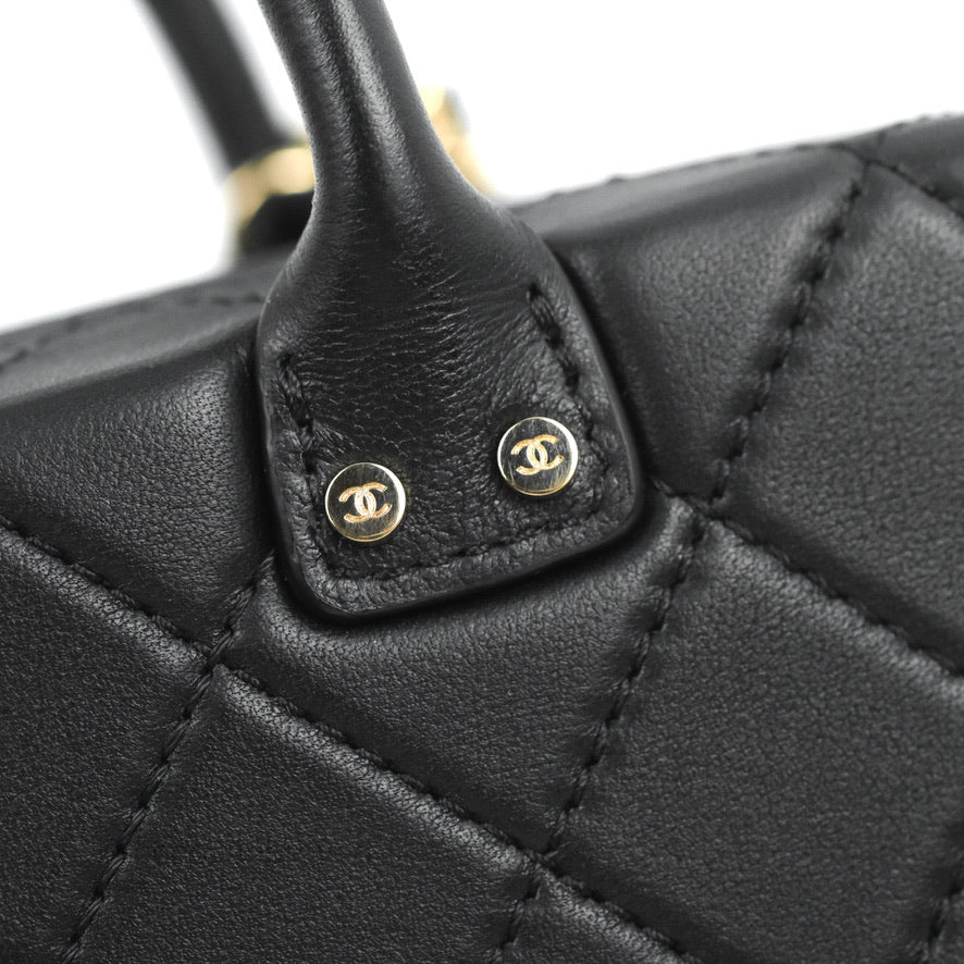 Chanel Quilted Vanity Case with Chain Black Calfskin Gold Hardware 22B