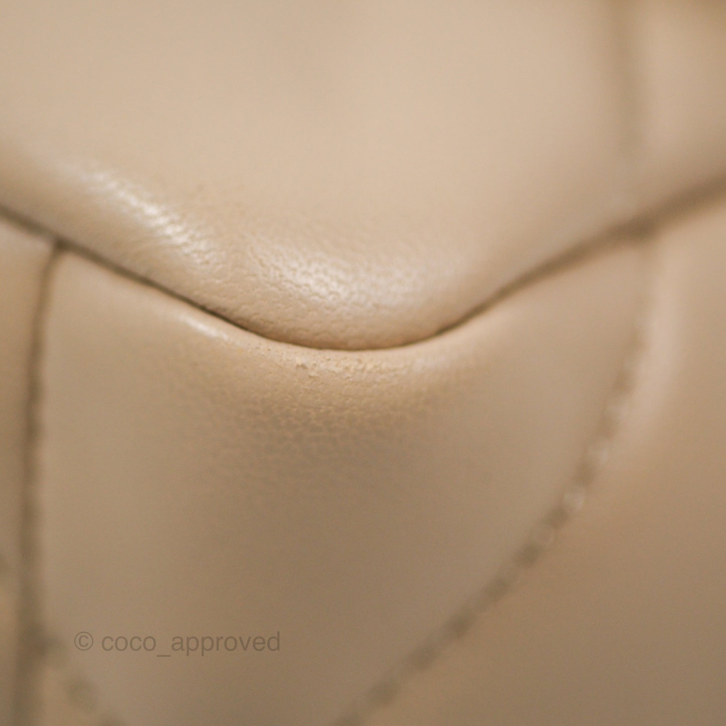 Chanel 19 Small Beige Lambskin Mixed Hardware