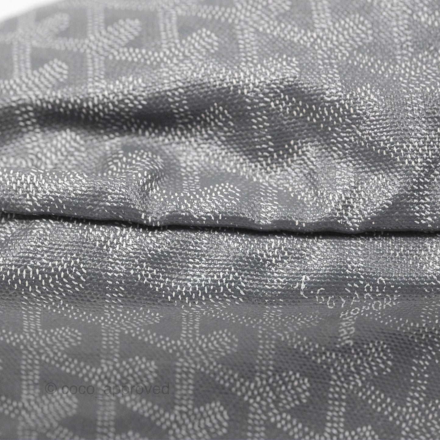 Goyard St Louis Tote PM ⁣⁣⁣⁣⁣⁣⁣⁣⁣⁣⁣⁣⁣⁣⁣⁣⁣⁣⁣⁣Grey Goyardine Canvas