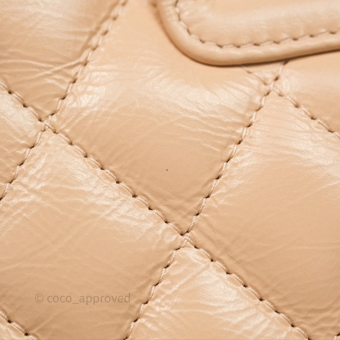 Chanel Kelly Bag Quilted Light Beige Shiny Crumpled Calfskin Aged Gold Hardware