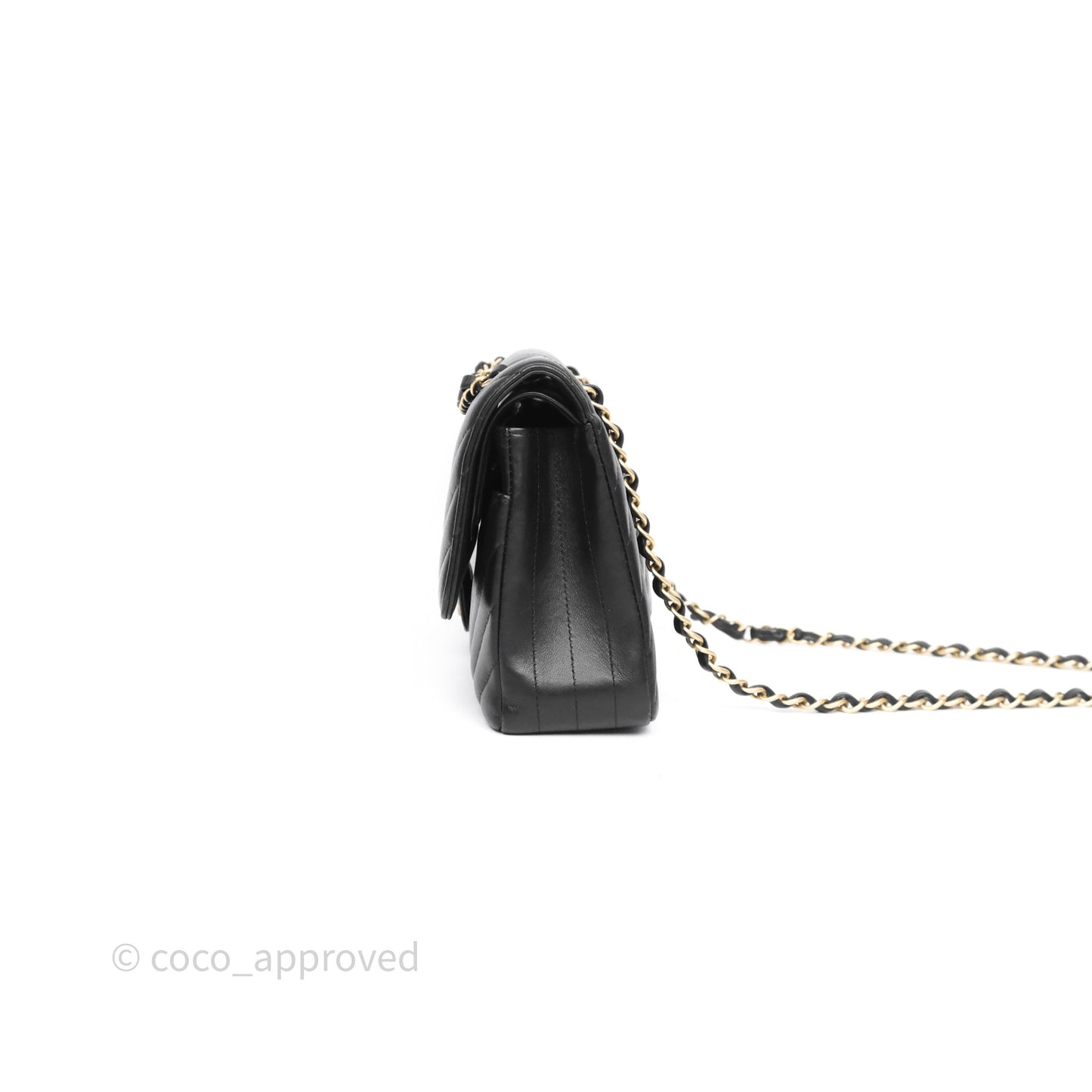 Chanel Classic Medium Flap Chevron Black Lambskin Aged Gold Hardware