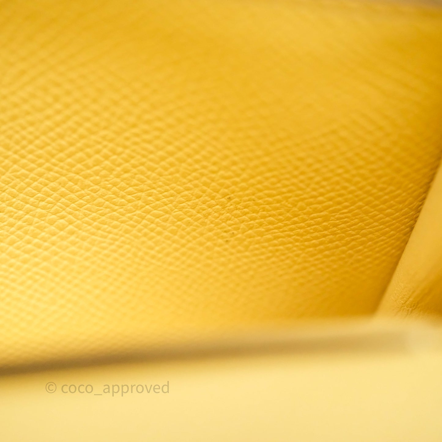 Hermès Kelly To Go Wallet Nata I2/ Jaune Poussin 1Z Epsom Gold Hardware