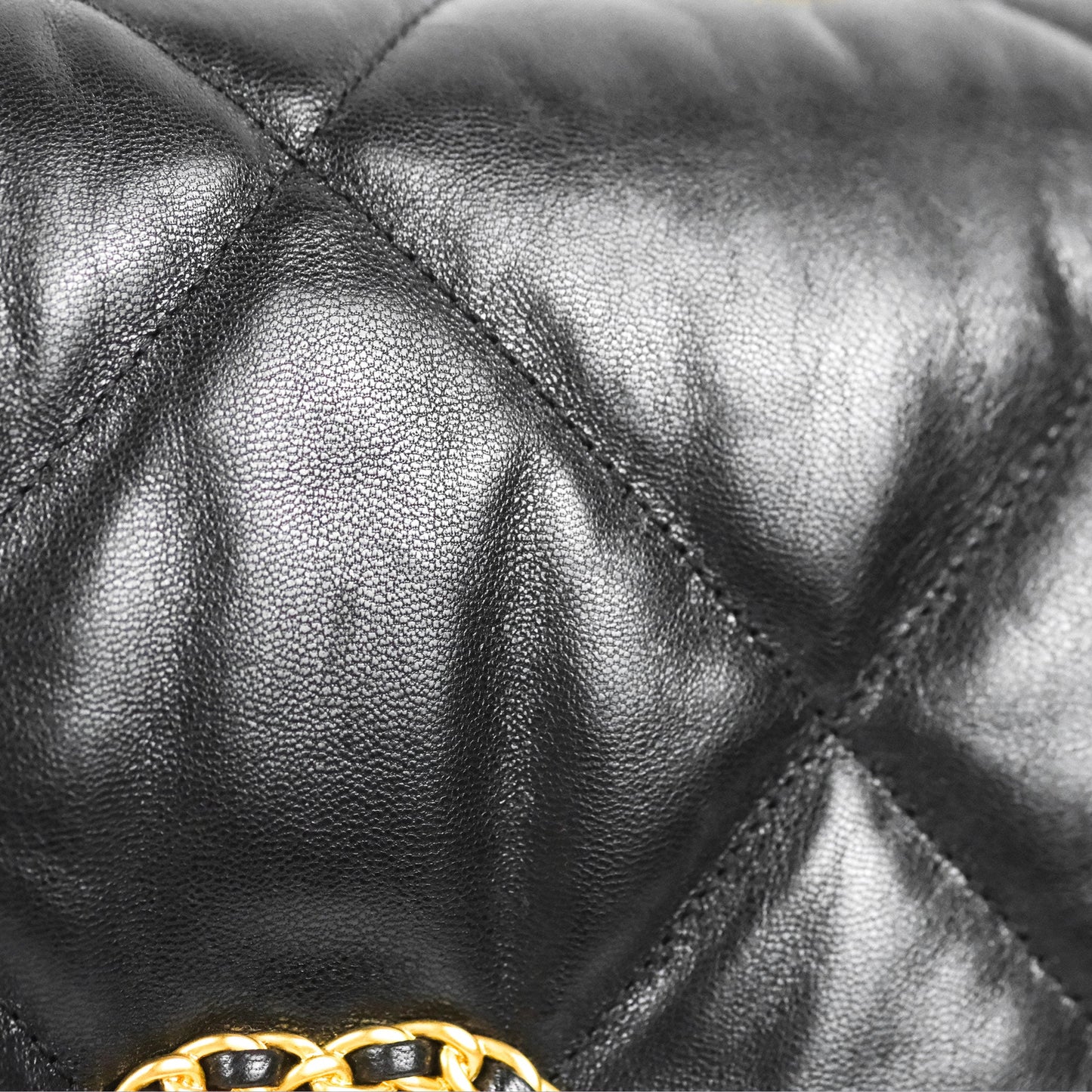 Chanel 19 Medium Black Goatskin Mixed Hardware