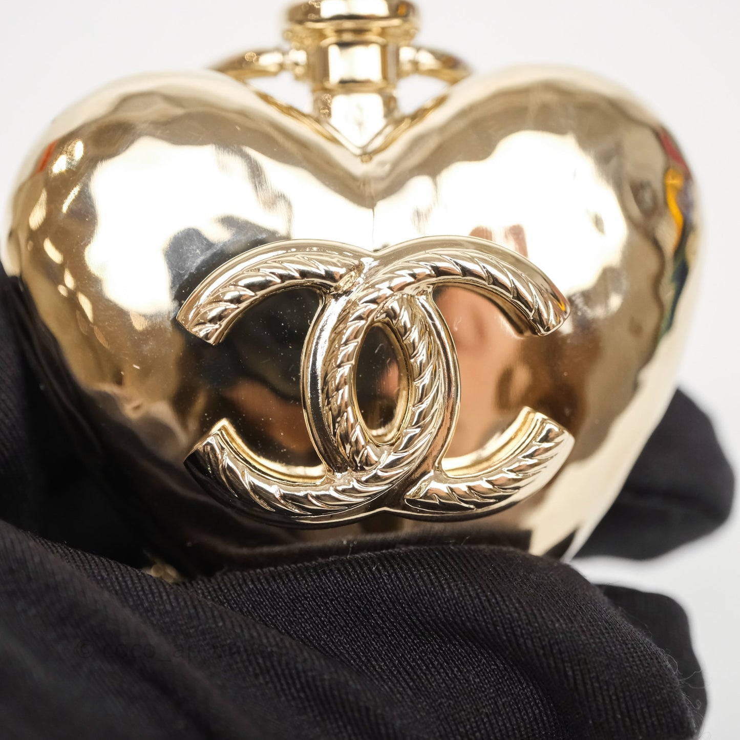 Chanel Metal CC Heart Locket Long Necklace Gold Tone 22C