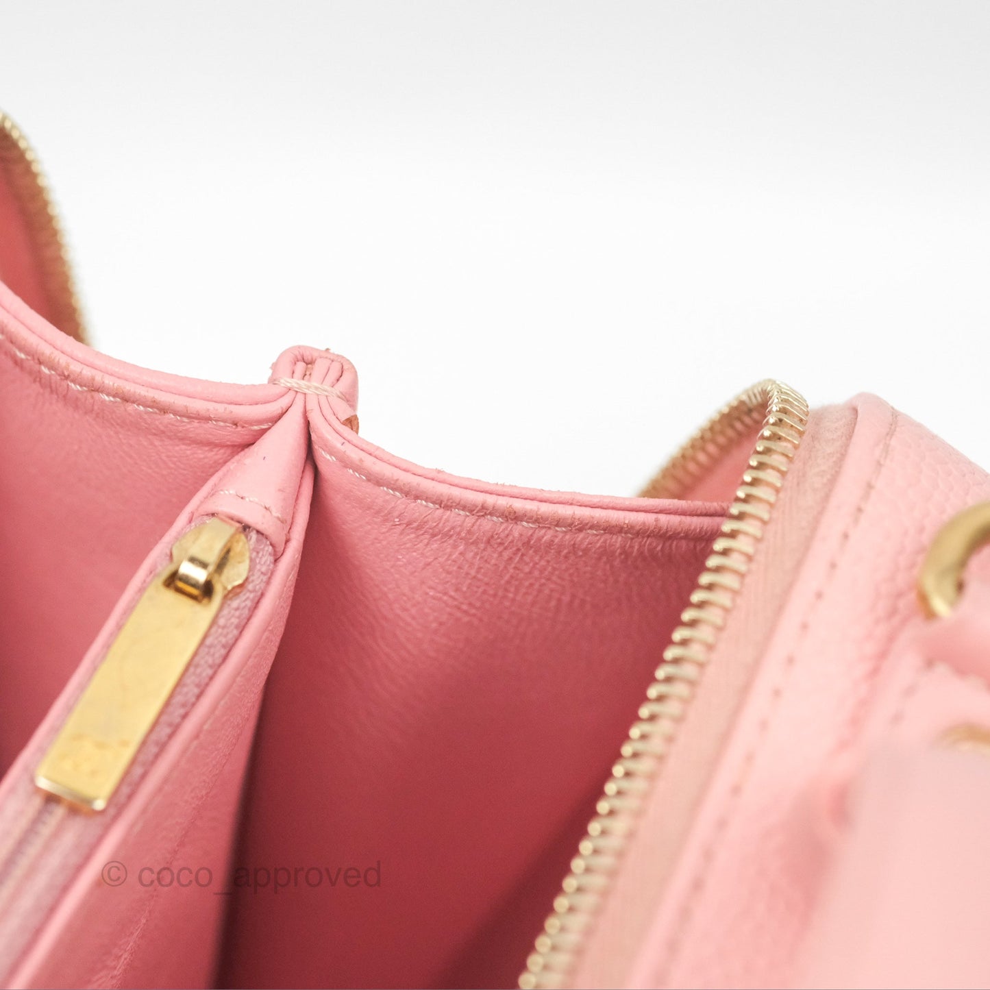 Chanel Quilted Medium CC Filigree Vanity Case Pink Caviar Gold Hardware