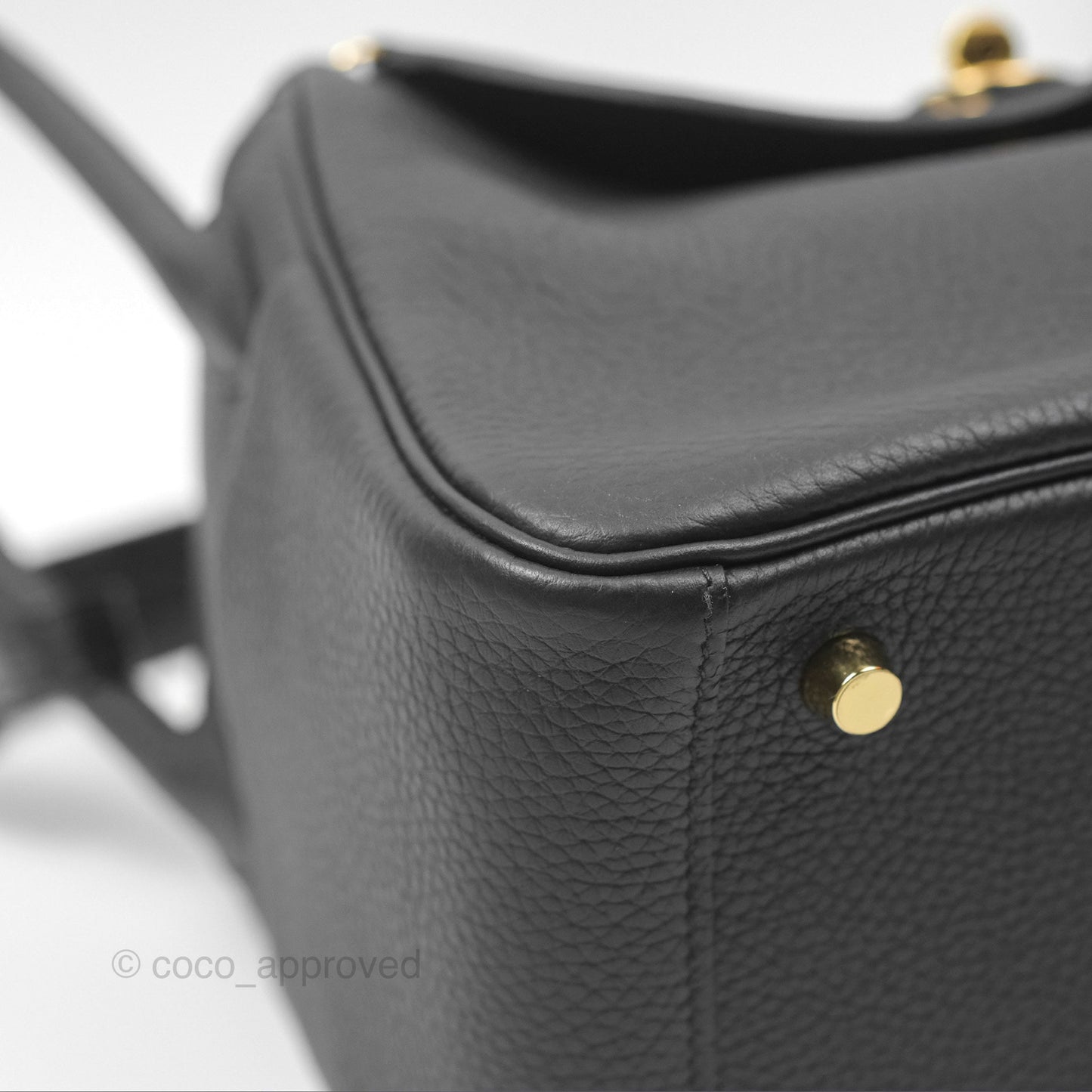 Hermès Lindy 26 Touch Black Clemence Croc Handle Gold Hardware