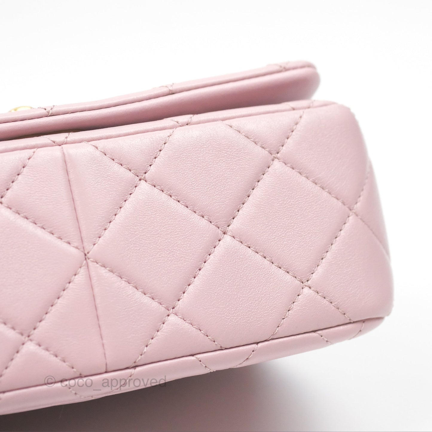 Chanel Flap Bag Dusty Pink Lambskin Aged Gold Hardware 24P
