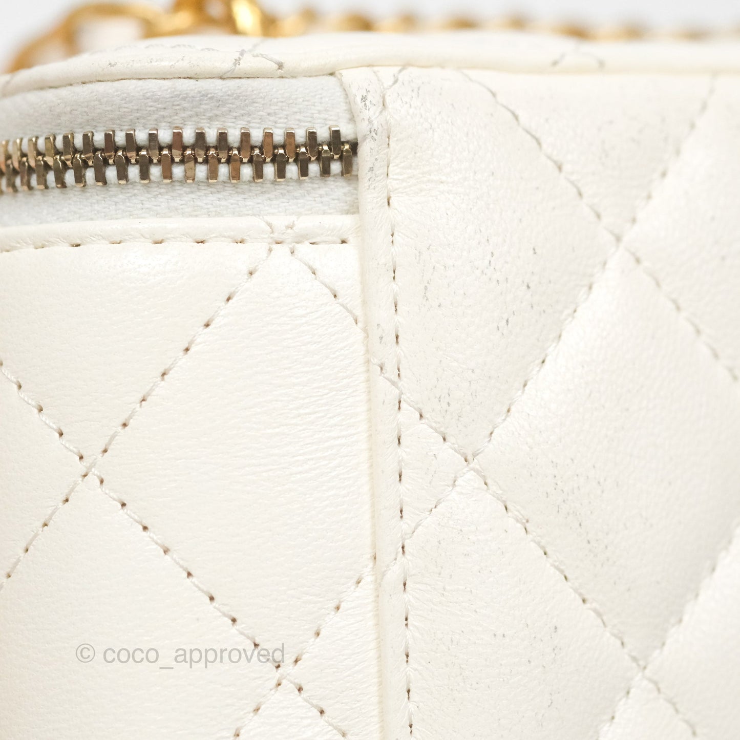 Chanel Vanity with Double Chain White Shiny Lambskin 23C