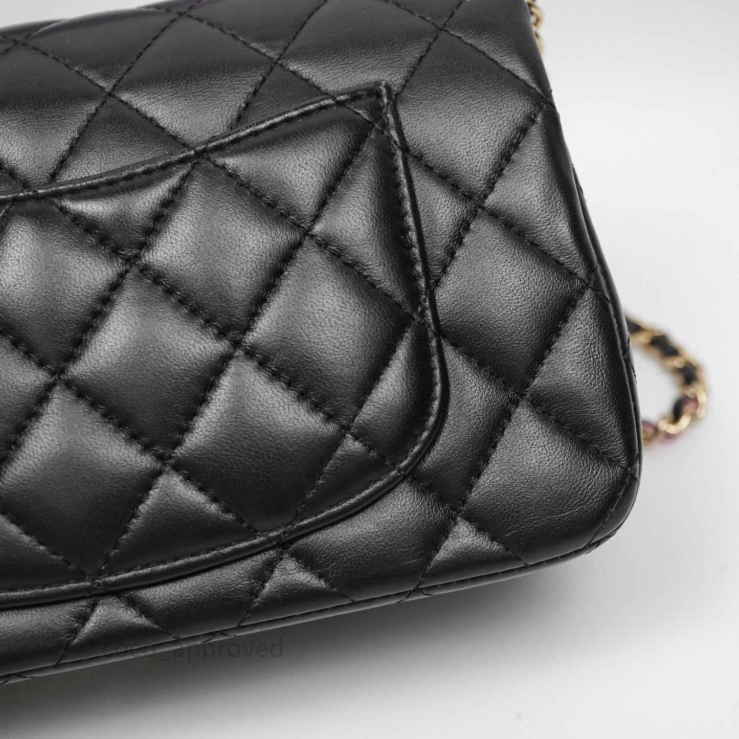 Chanel Top Handle Mini Rectangular Flap Black/Pink Lambskin Gold Hardware 23P