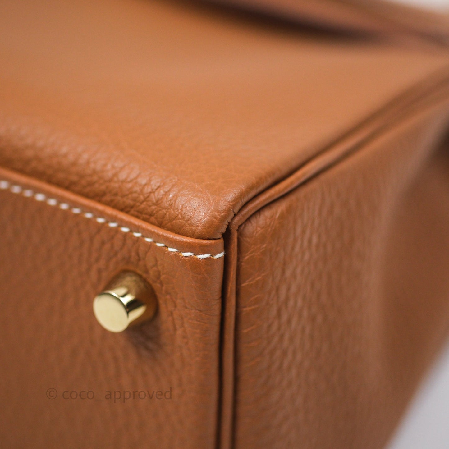 Hermès Retourne Kelly 25 Gold 37 Togo Gold Hardware