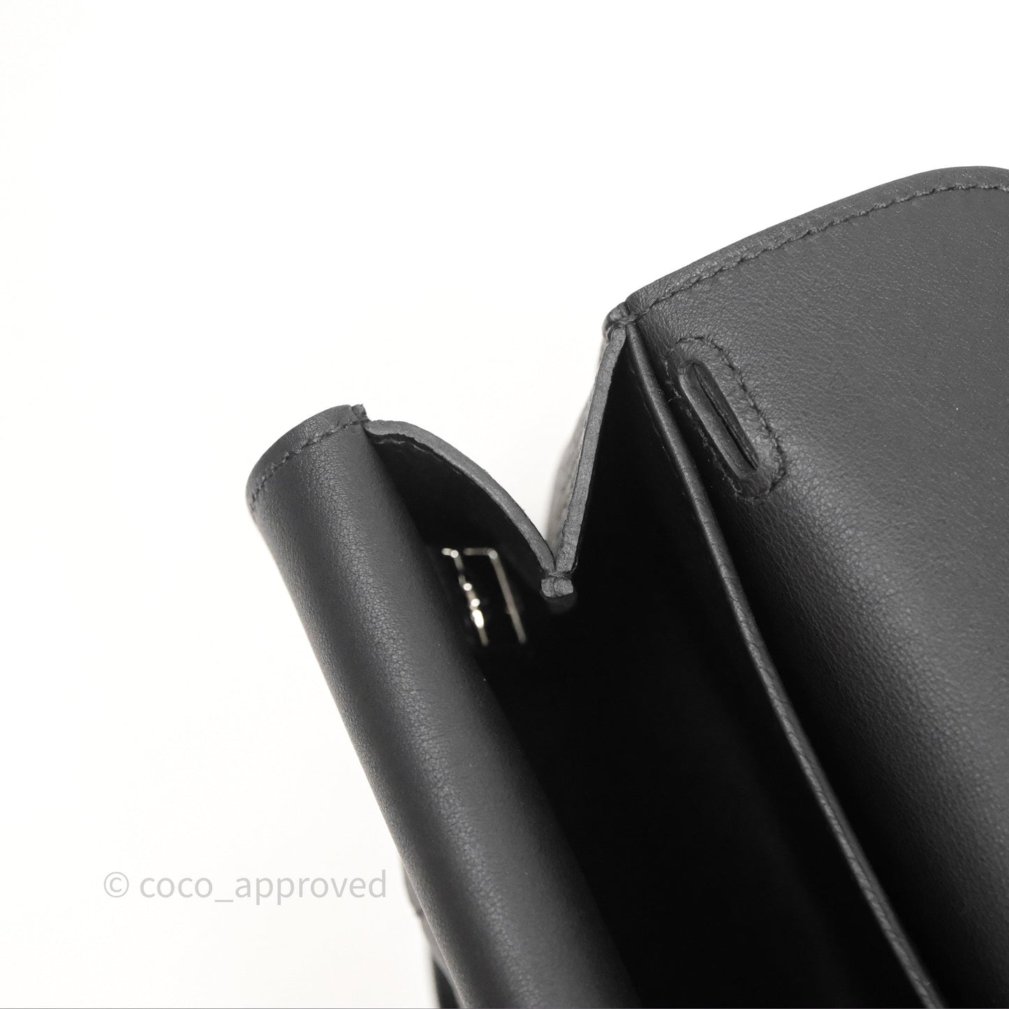 Hermès Halzan 25 Black Noir 89 Clemence Palladium Hardware